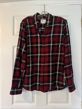 Tilley Red and Black Plaid Casual Button-Down Shirt